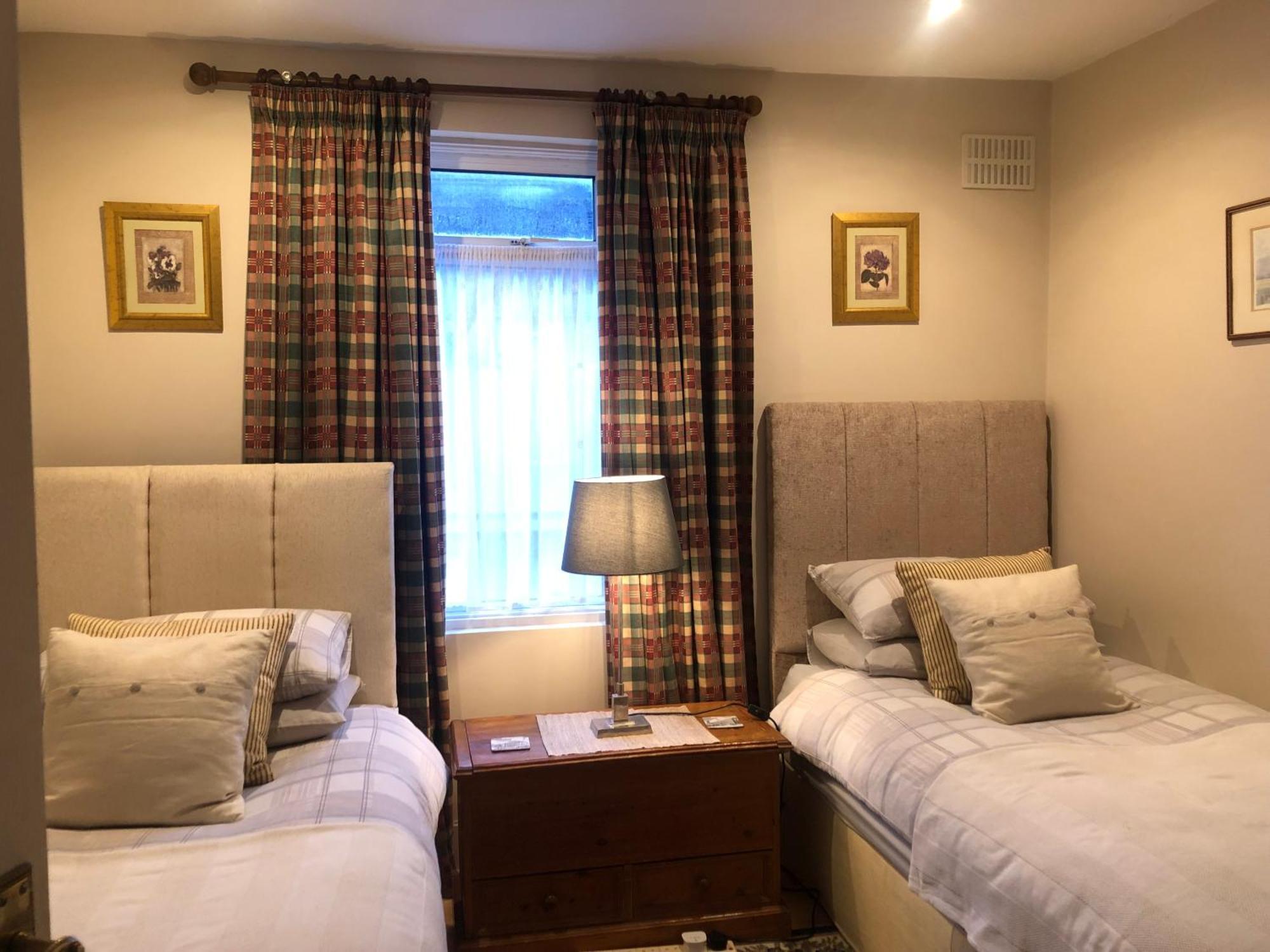 Helena Host Family Bed & Breakfast London Eksteriør bilde