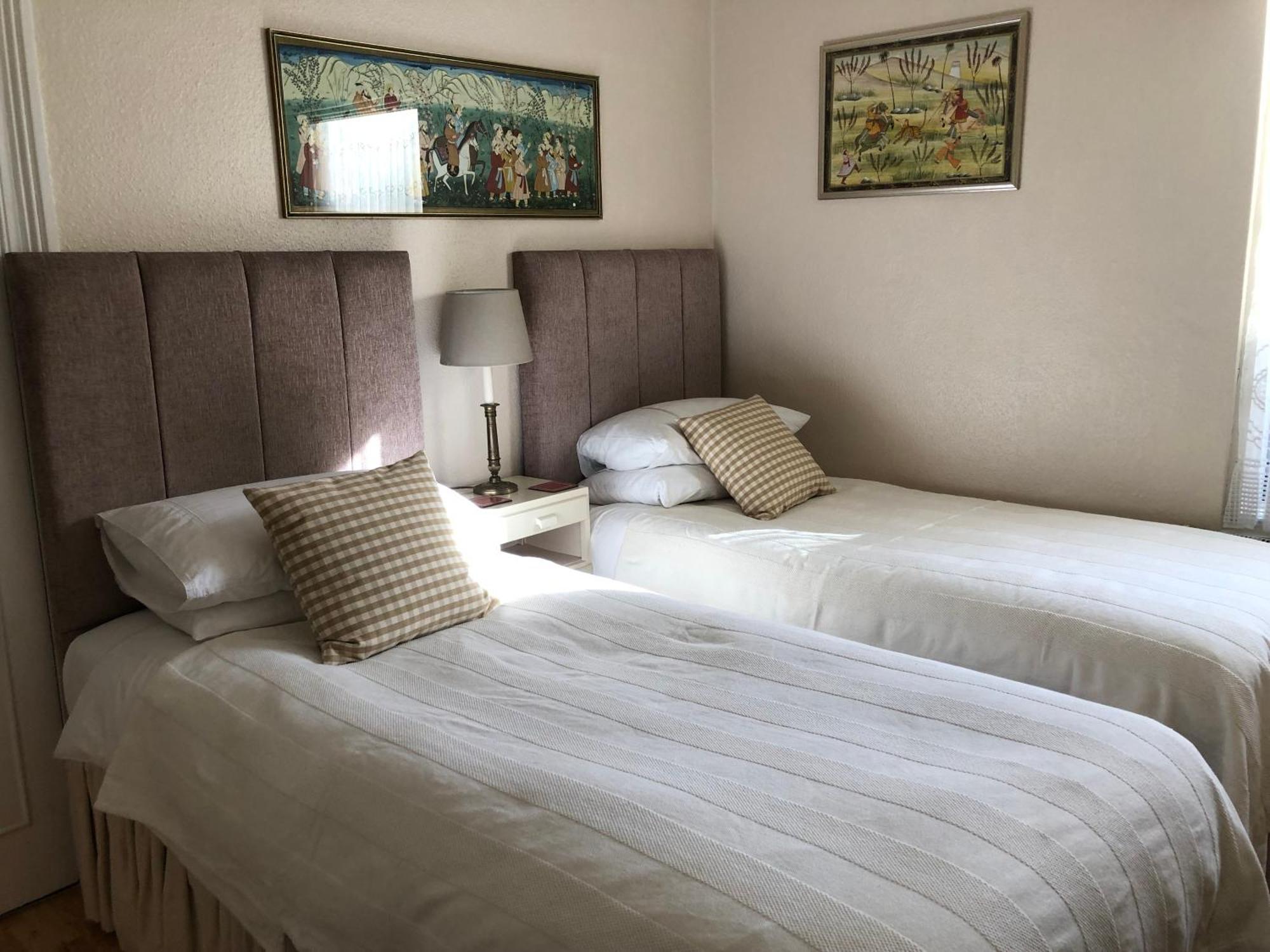 Helena Host Family Bed & Breakfast London Eksteriør bilde